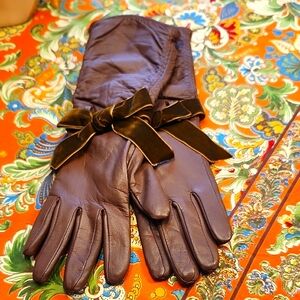 Long Brown Leather Gloves with Bow - NEW